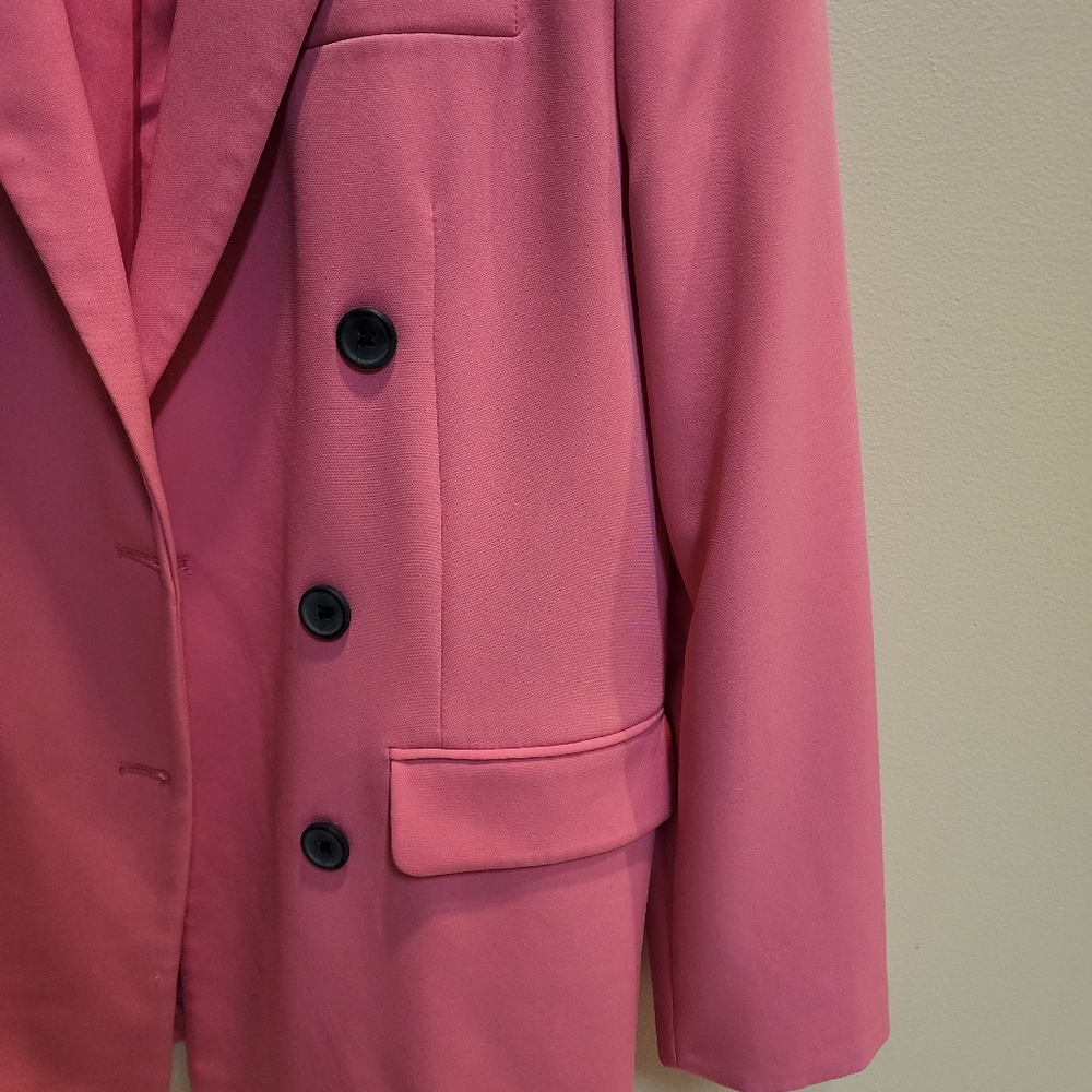 Pink blazer - Picture 2 of 4